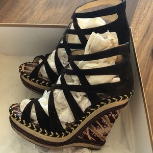 Christian louboutin tosca 140 suede wedge